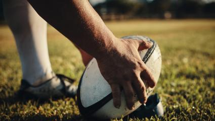 campo e palla di rugby 